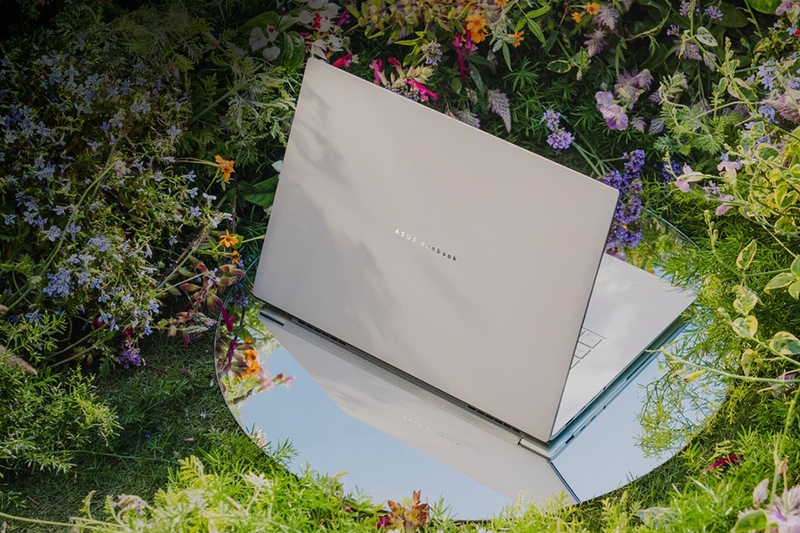 Asus Zenbook S16 UM5606GA-SS441W 2