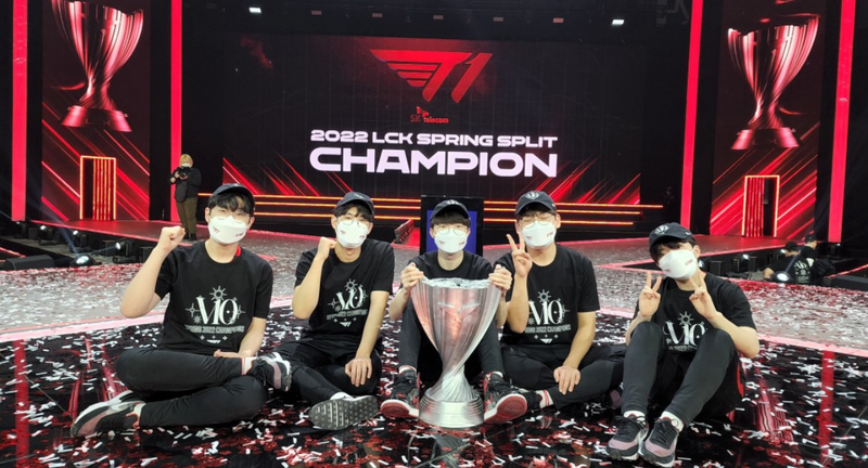 Năm “huy hoàng nhưng tiếc nuối”