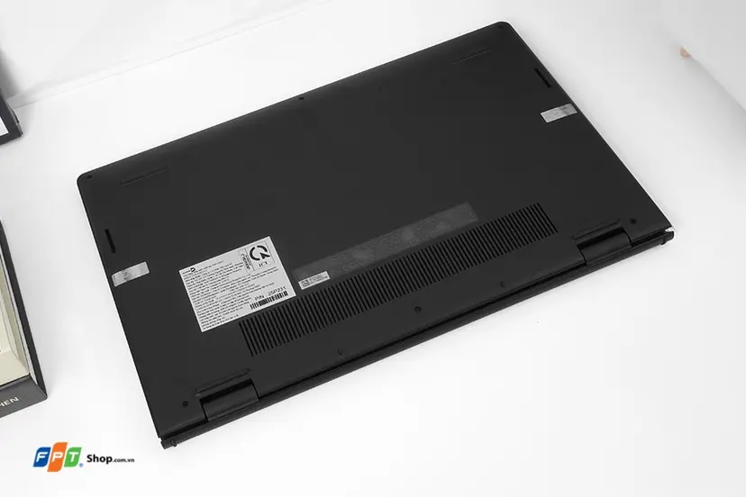 Dell Inspiron 15 3520 71071952 | i5 1235U/16GB/512GB/15.6