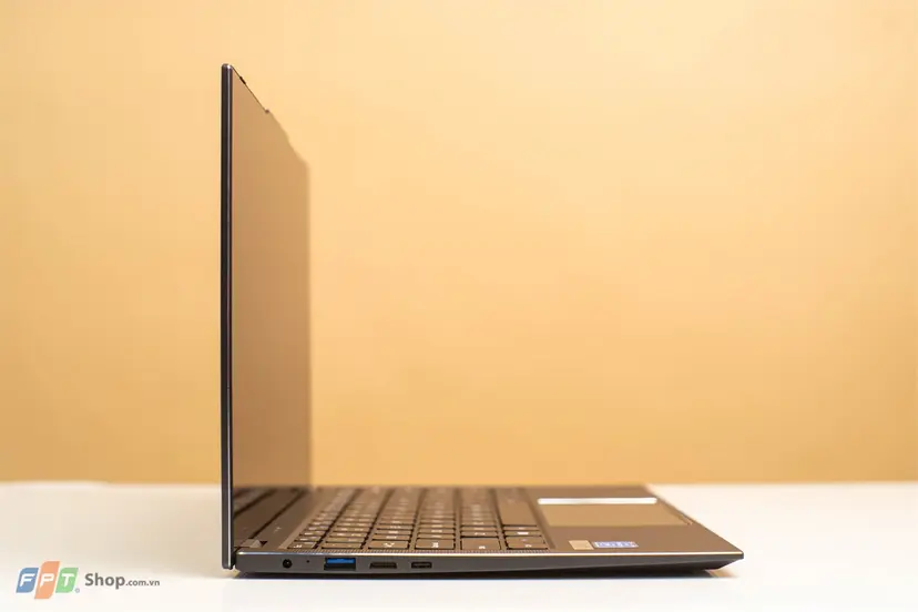 CHUWI ノートPC LarkBook N4120 13.3インチ 英語配列 CHUWI LarkBook