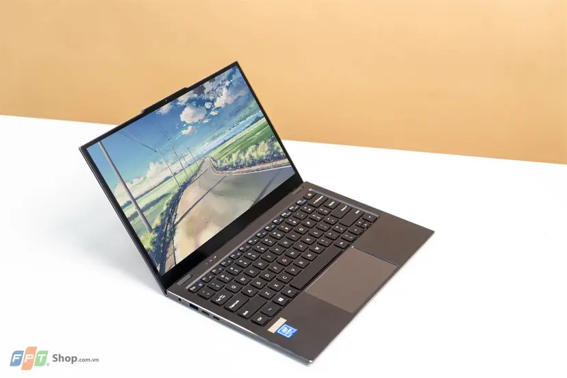 CHUWI LarkBook Celeron N4120 | Giá siêu rẻ, máy siêu mỏng