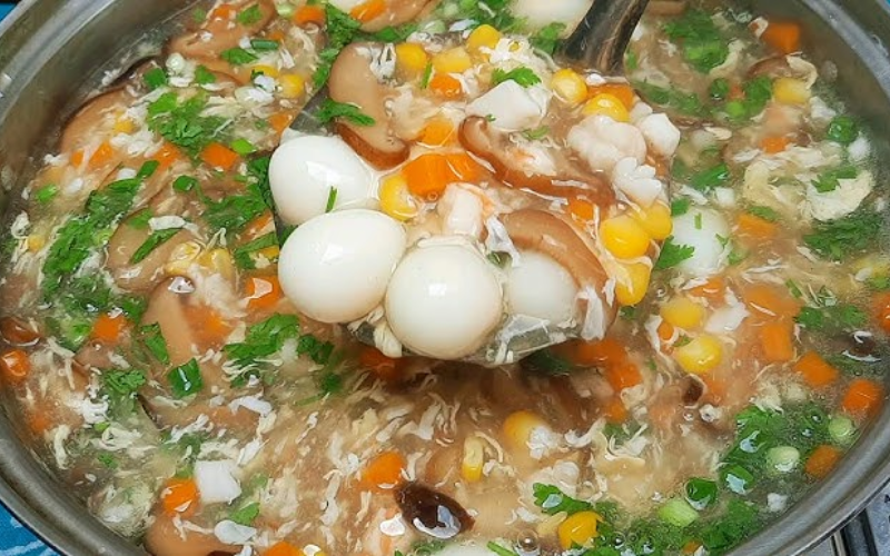Súp gà hạt sen (ảnh 8)