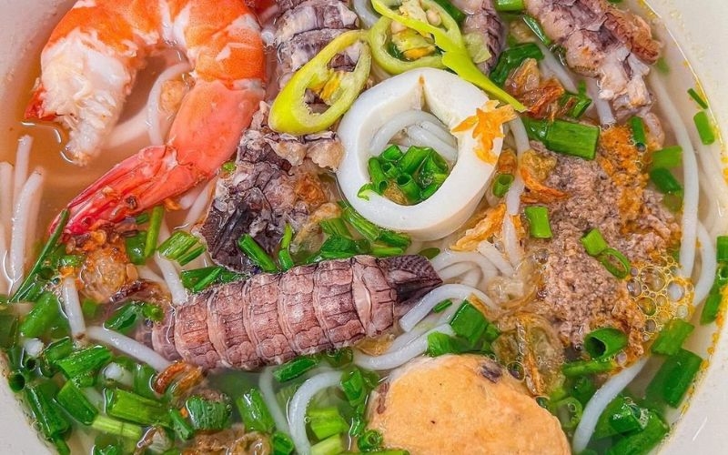Biến tấu độc đáo cho món canh chua bề bề thêm hấp dẫn
