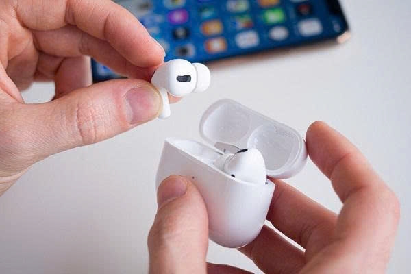 AirPods chỉ nghe được 1 bên ảnh 2