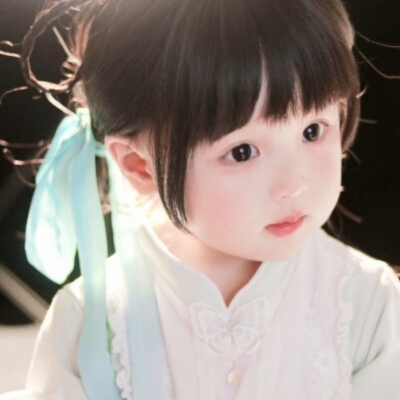 Avatar ảnh em bé cute 27
