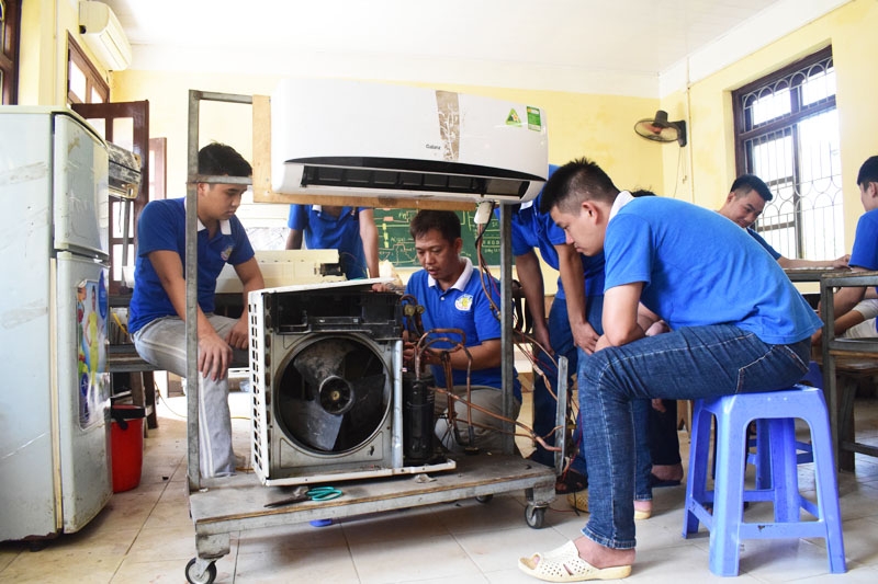 Bằng cấp 2 có xin được việc không 5.jpg