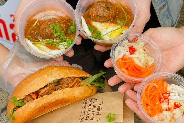 Bánh mì xíu mại Vũng Tàu (11)
