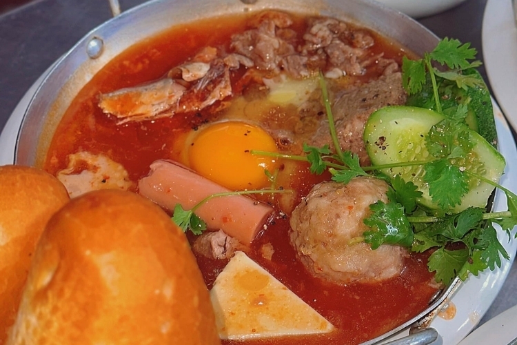 Bánh mì xíu mại Vũng Tàu (8)