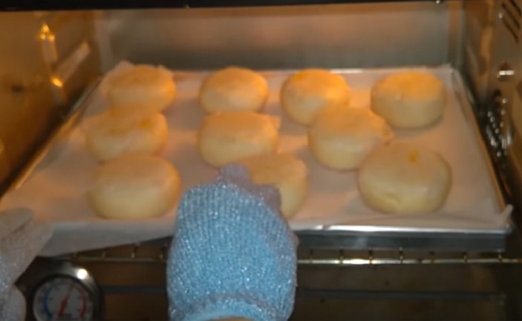 Bánh pía sầu riêng (Hình 8)