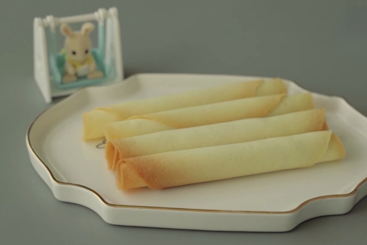 Bánh quế cuộn (7)