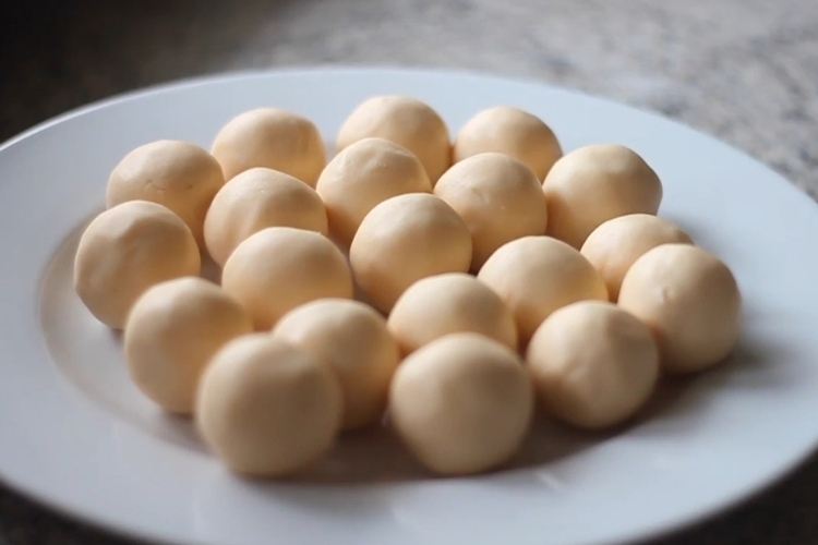 Bánh rán mật (5)