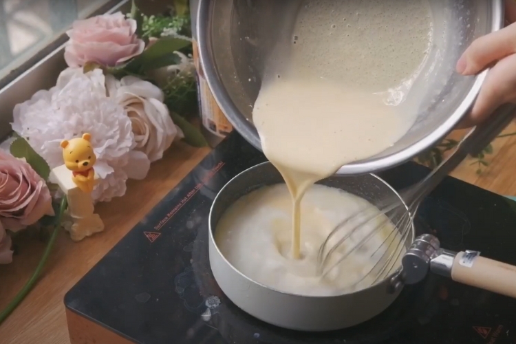 Bánh sữa chua hoa đậu biếc 6