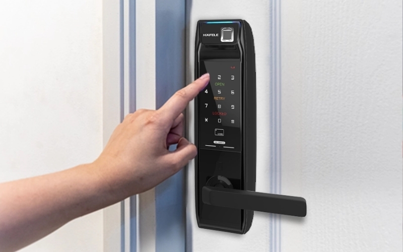 Bảo hành khóa điện tử Hafele (4)