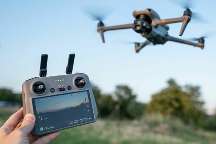 Cách kết nối Flycam Drone với điện thoại 6