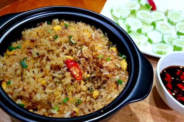 Cách làm cơm rang (8)