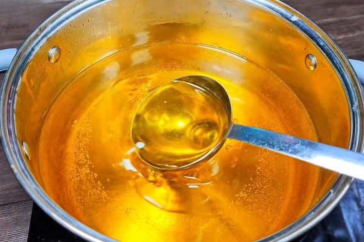 Cách làm dưa rau muống (4)