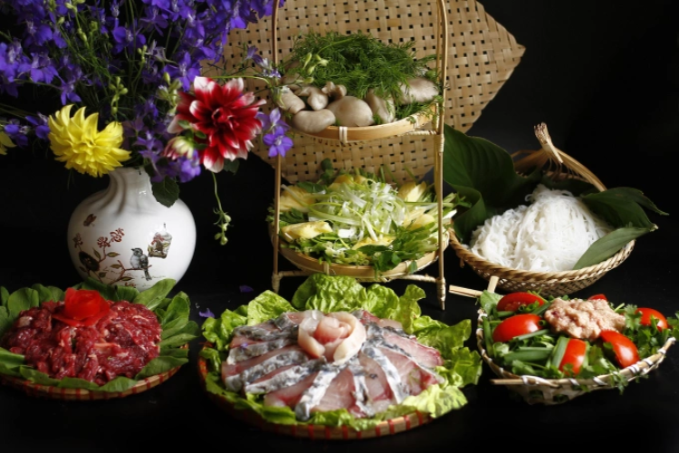 C&aacute;ch l&agrave;m lẩu c&aacute; ch&eacute;p chua 4