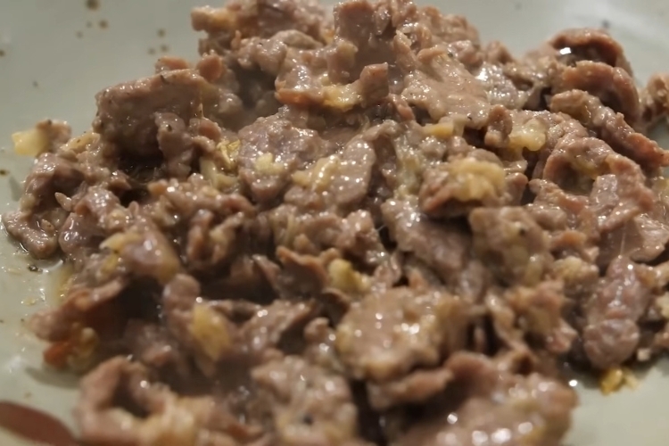Cách làm phở cuốn Hà Nội (6)