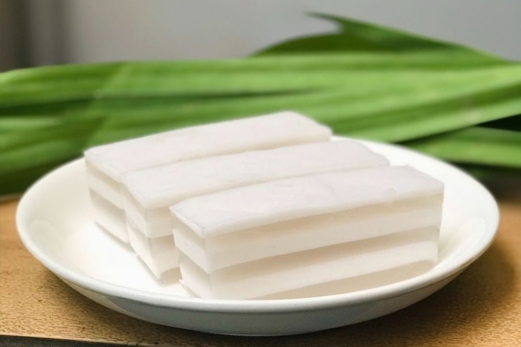 Lưu ngay bí quyết cách làm rau câu nước cốt dừa ngon và béo để đãi tiệc hay làm món tráng miệng