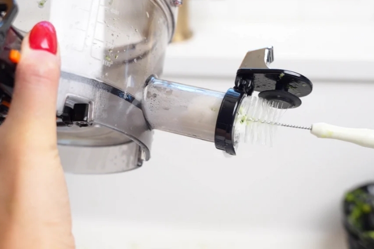 Cách lắp máy ép chậm Kangaroo (7)