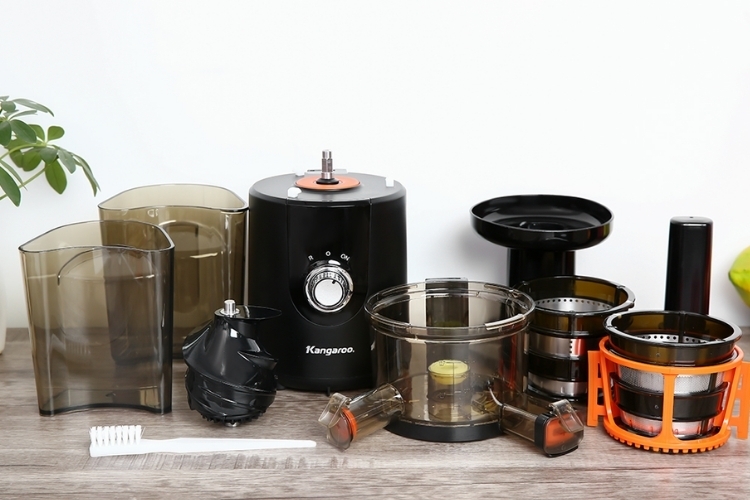 Cách lắp máy ép chậm Kangaroo (8)