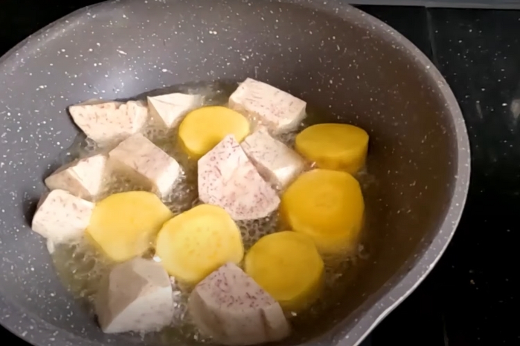 Cách nấu cà ri gà nước cốt dừa 5
