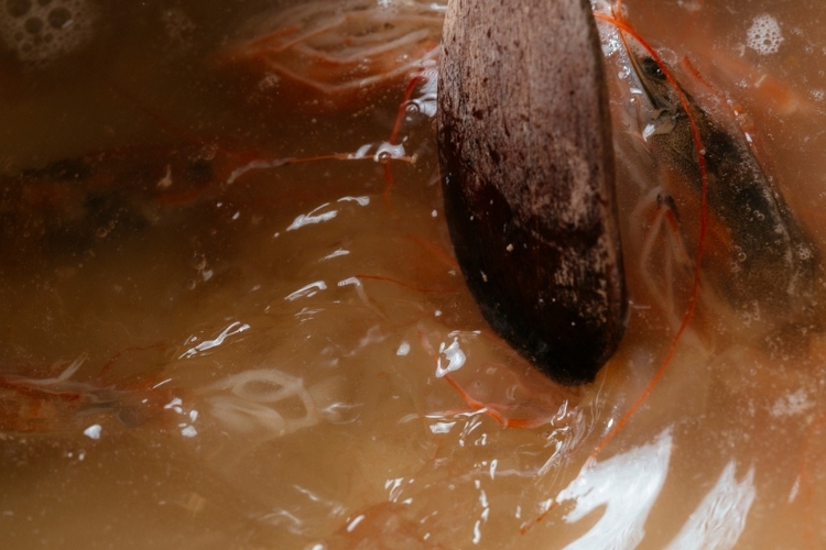 Cách nấu canh bầu tôm (7)