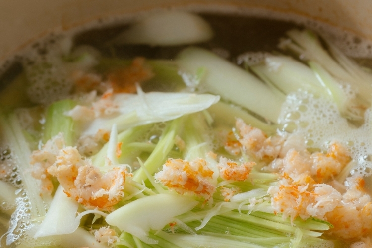 Cách nấu canh bầu tôm (8)