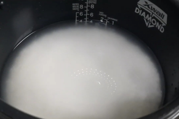 Cách sử dụng nồi cơm điện Cuckoo CRP-RT1008F (3)