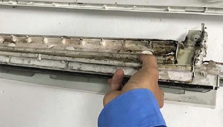 Cách tháo máng nước máy lạnh ảnh 5