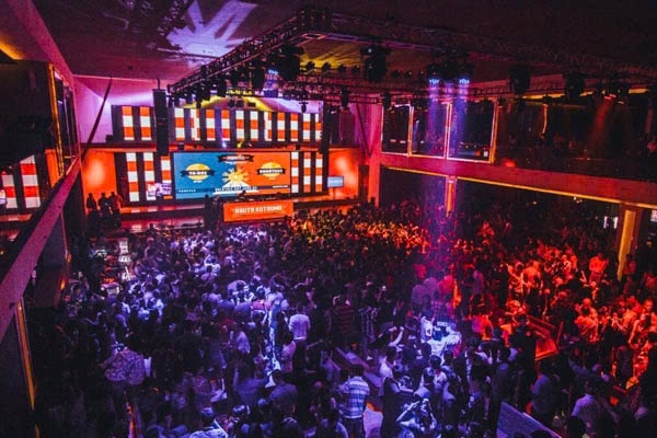 Club-2.jpg