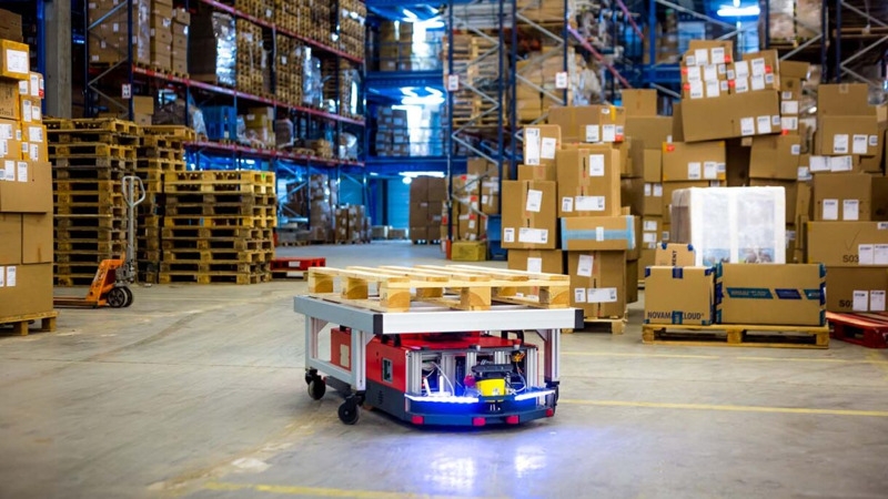 Robot công nghiệp và tự động hóa