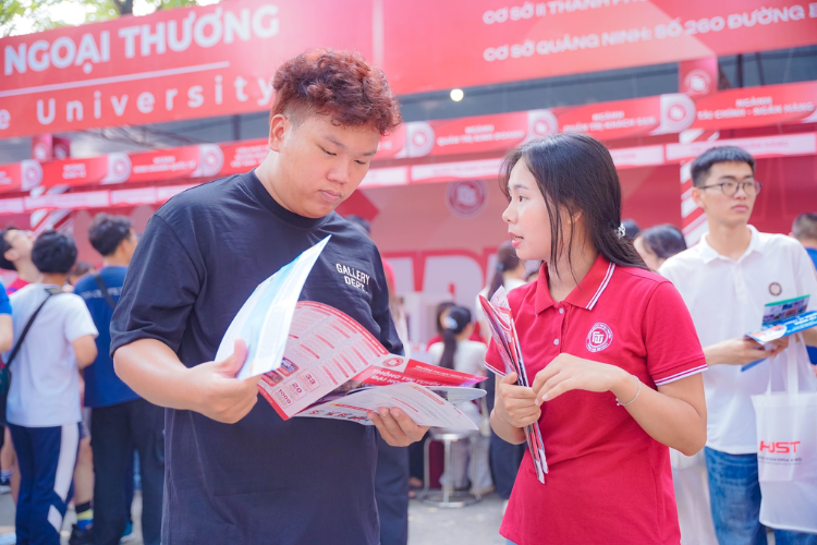 Đề án tuyển sinh Đại học Ngoại thương 4