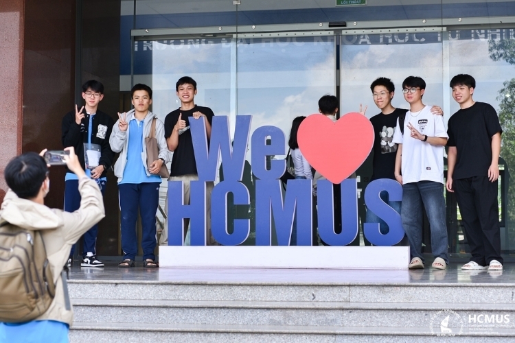 Điểm chuẩn Đại Học Khoa Học Tự Nhiên TPHCM 2025 (5)