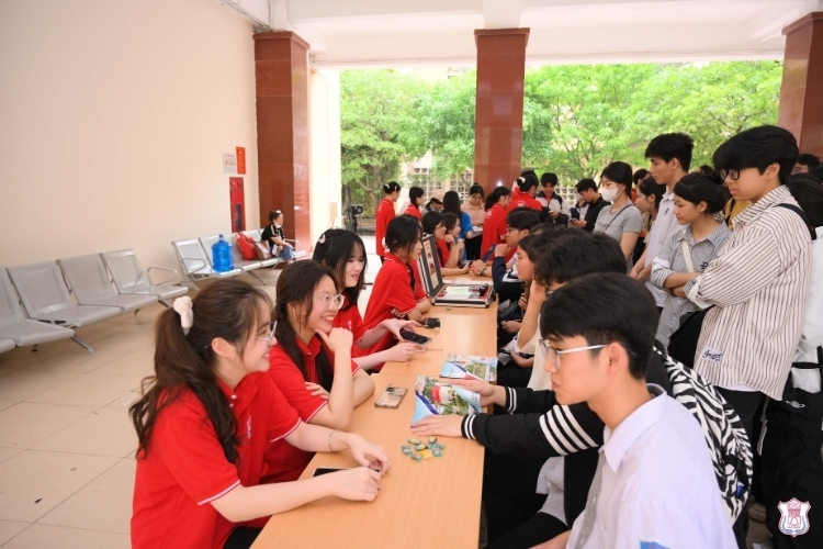 Điểm chuẩn Đại học Y Hà Nội năm 2025 (3)