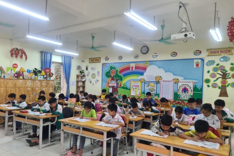 Hình ảnh trang trí lớp học thân thiện (18)