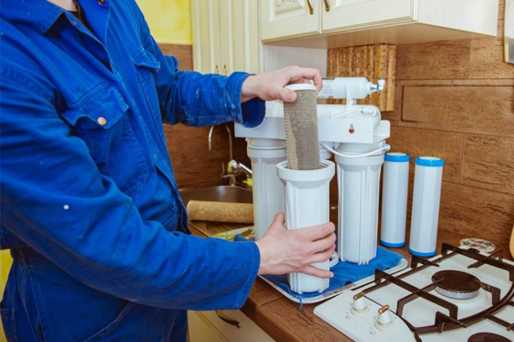 Hướng dẫn vệ sinh máy lọc nước Daikiosan 3