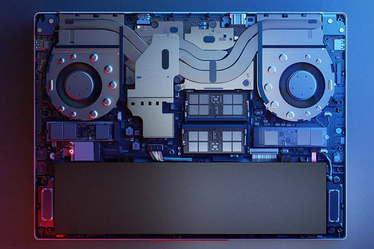Lenovo-Gaming-Legion-7-16IRX9-16.jpg