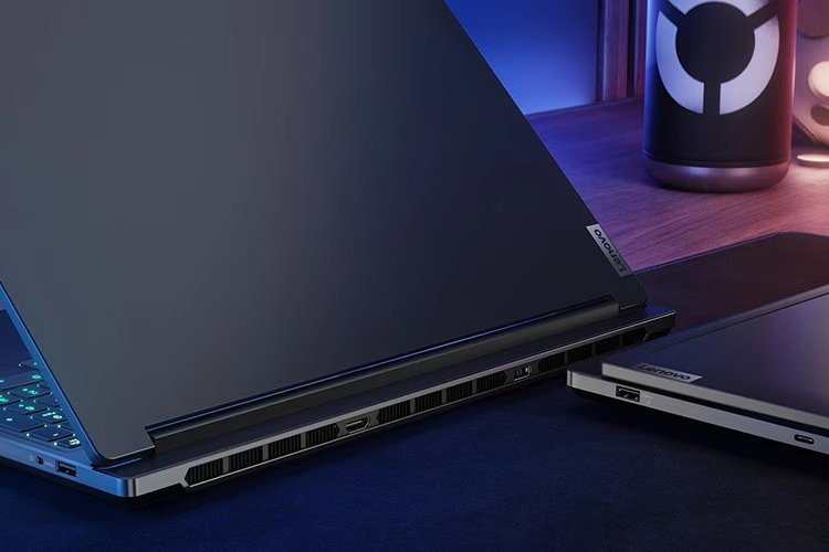 Lenovo-Gaming-Legion-7-16IRX9-17.jpg