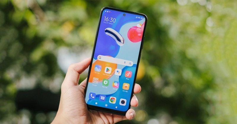 Màn hình AMOLED và LCD loại nào tốt hơn 6.1.png