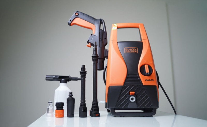 M&aacute;y rửa xe Blackdecker 2