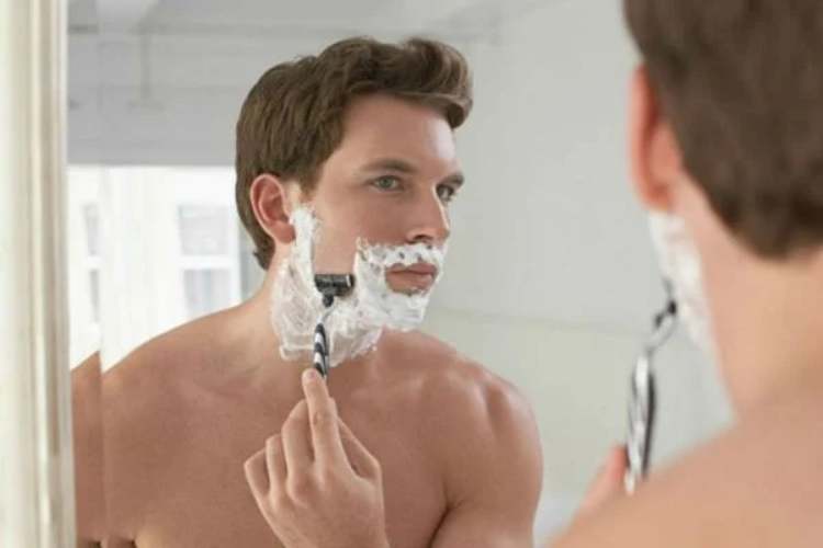 Nên cạo râu khi nào là tốt nhất 2