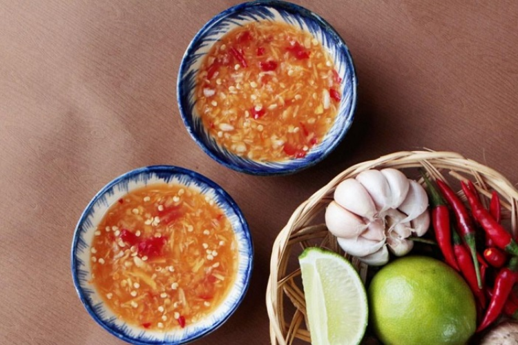 ốc hấp lá gừng 6