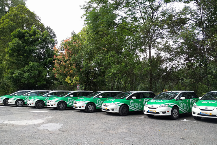 Taxi bến cát 6