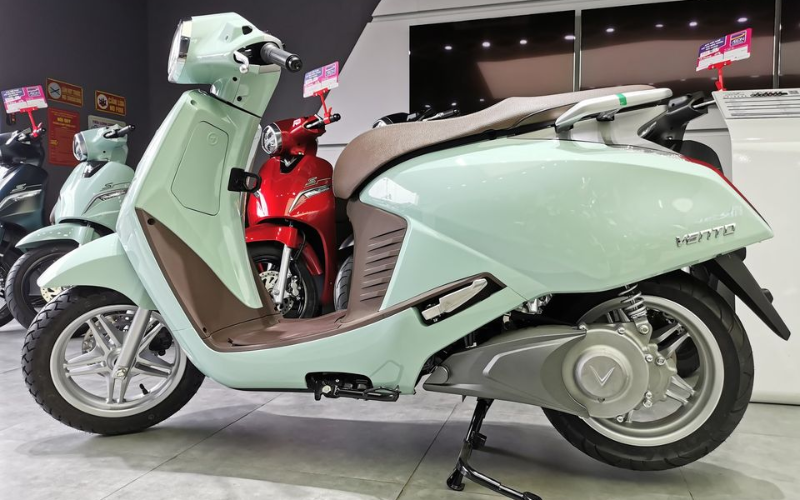 Thay pin xe máy điện Vinfast bao nhiêu tiền (ảnh 2)