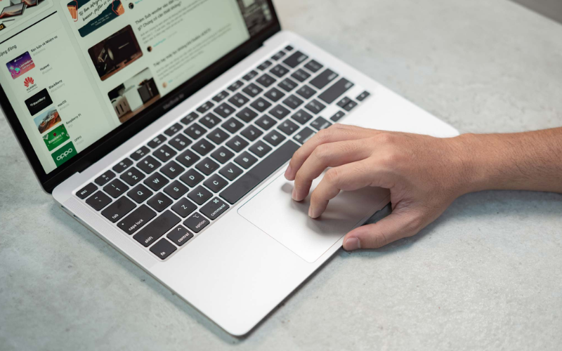 Trackpad Macbook bị đơ (ảnh 1)