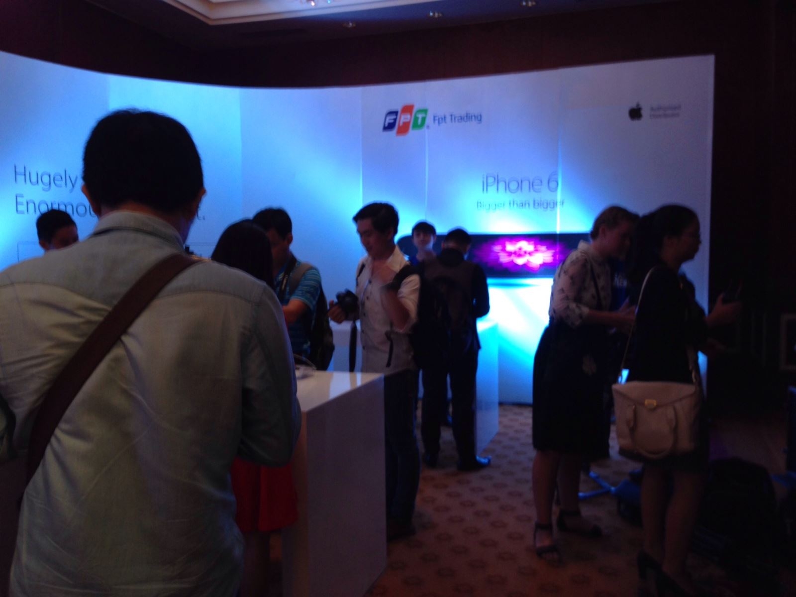 Apple ra mắt iPhone 6 tại Việt Nam