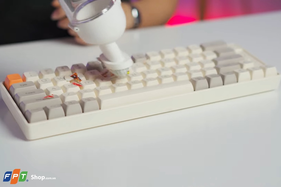 Đánh giá máy hút bụi cầm tay Xiaomi Vacuum Cleaner Mini