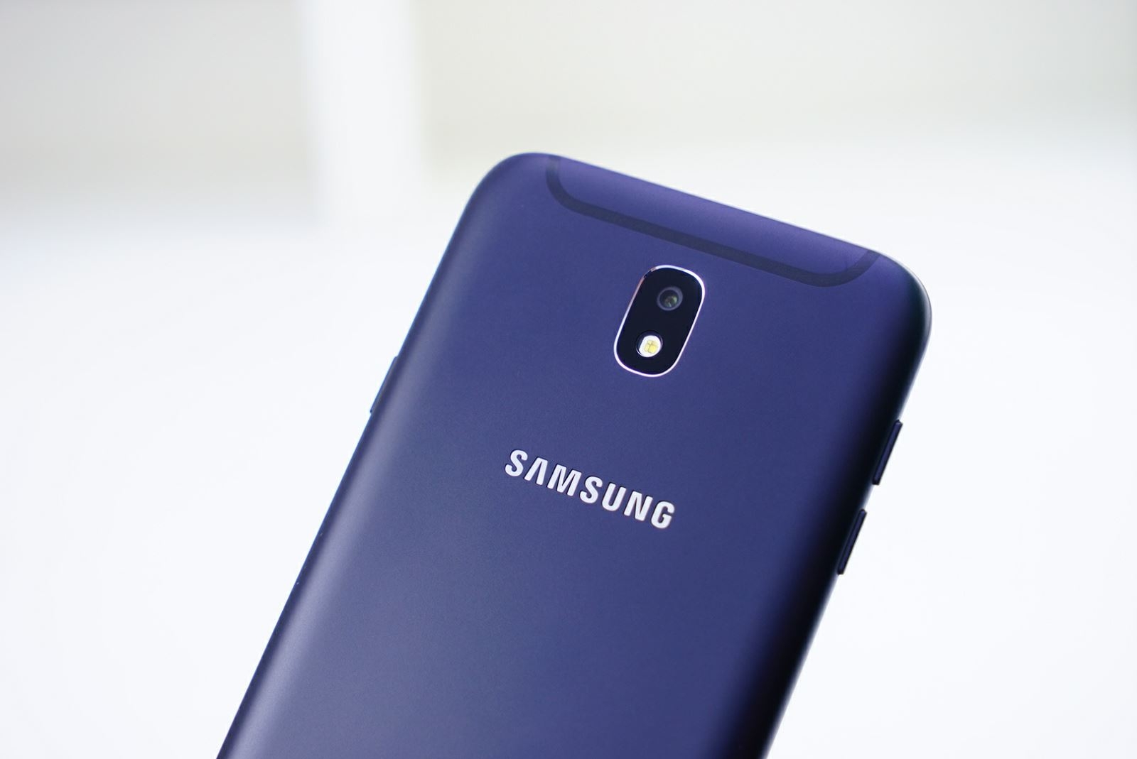 Galaxy J7 Pro