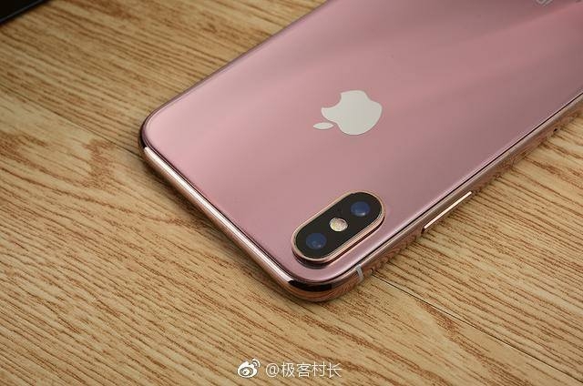 iPhone X bỗng nhiên xuất hiện thêm màu sắc mới, rất hấp dẫn